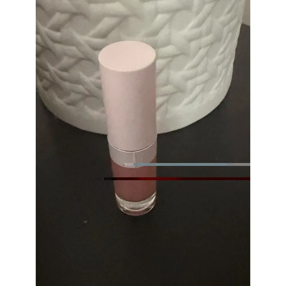 Kylie Jenner Matte Liquid Lipstick In 808 Kylie 1ml Travel Size